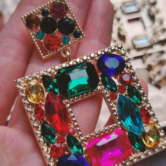 Colorful Rhinestone earrings - Picture 2 of 4